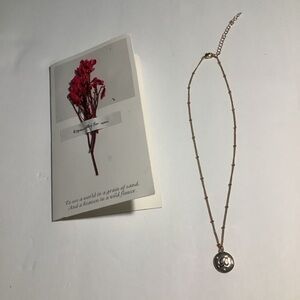 Concise Royal Disc Initial‎ B Necklace Gold Tone